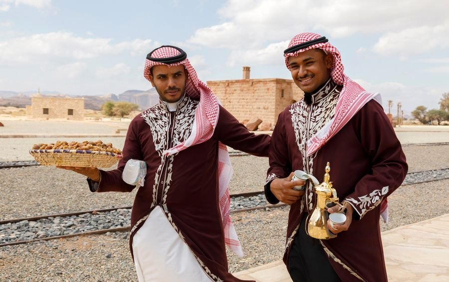 Cultural & Practical Tips